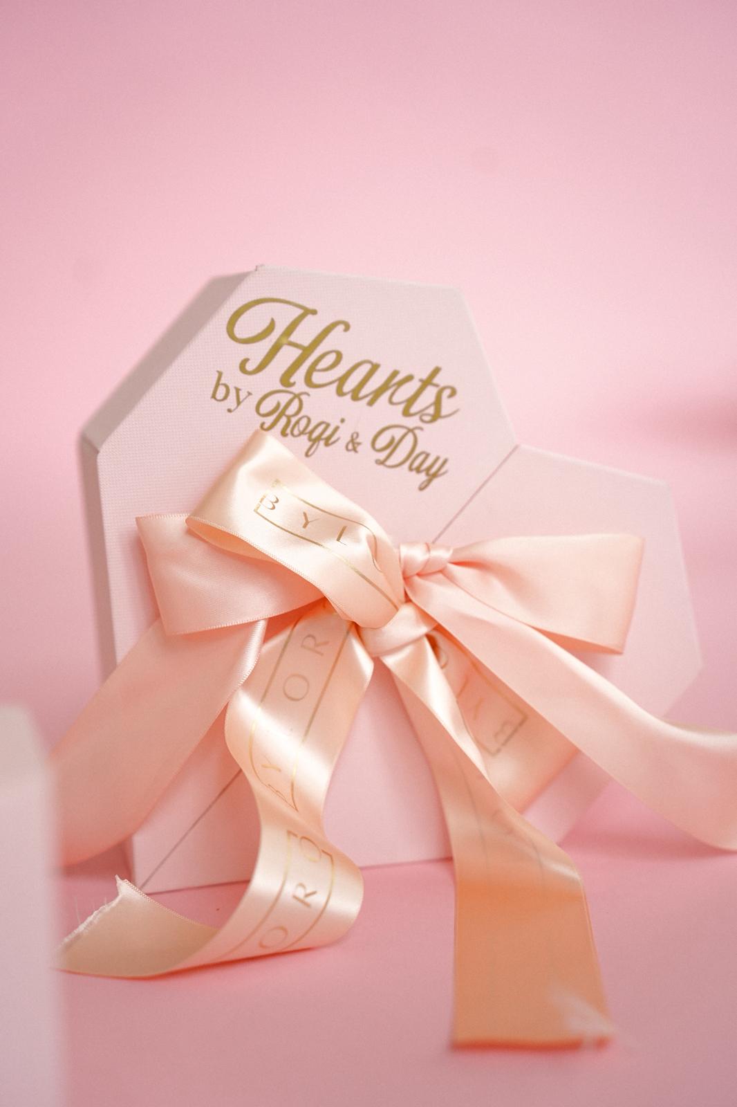 CUSTOMMADE Hearts Giftbox by Roqi & Day – Byloro